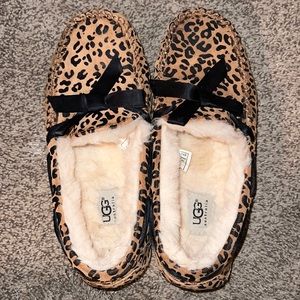 UGGs Brown leopard slippers